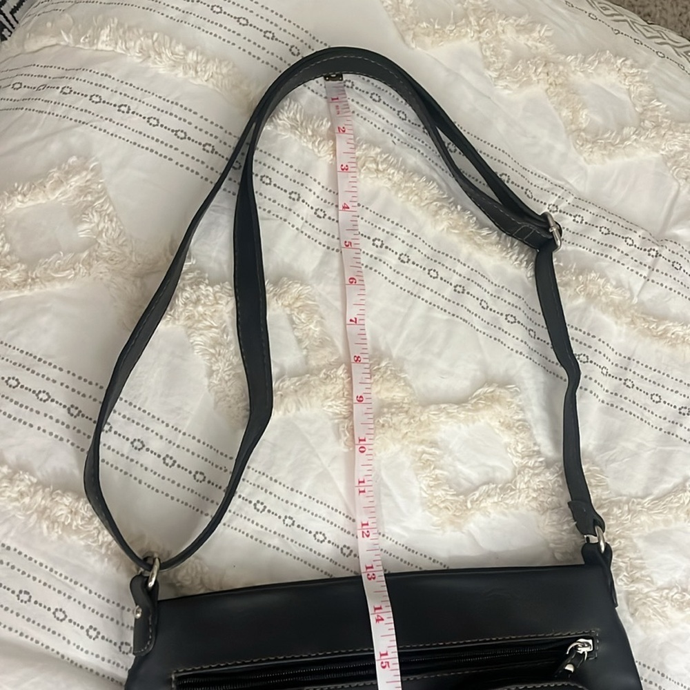 relic faux black leather crossbody purse - Picture 10 of 11